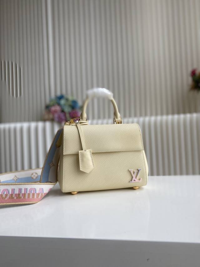 顶级原厂 Cluny Mini 手袋 M58928 渐变粉色 情人节限定款 Cluny 迷你手袋 M22946 Lv Milky Way 系列，为Epi 粒面皮