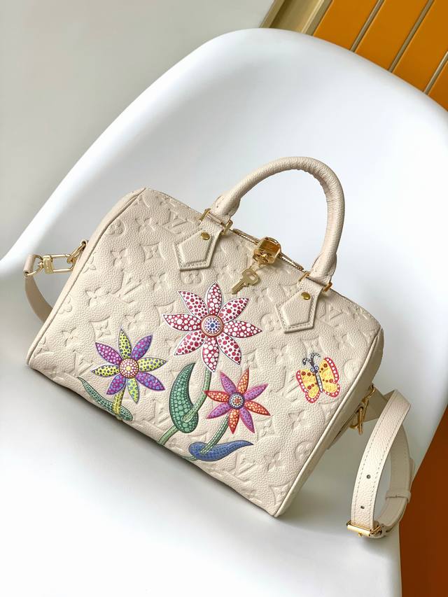 M46415白色花朵 全皮枕头包Speedy系列 Lv X Yk Speedy BandoulièRe 25手袋 克色 花卉 对于Louis Vuitton X M46415白色花朵 全皮枕头包Speedy系列 Lv X Yk Speedy BandoulièRe 25手袋 克色 花卉 对于Louis Vuitton X