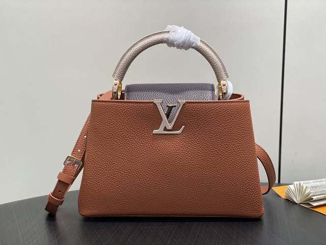 原单精品 M14176棕色拼色 全皮Cap那英款 Capucines 中号手袋 本款 Capucines 中号手袋为华美 Taurillon 牛皮革渲染新季典雅