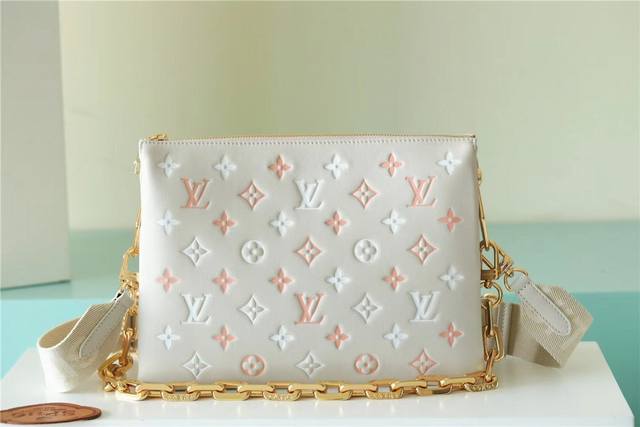 出厂价P 顶级原厂 奶白色 M22397三三彩拼色丝印红色 M22398三三彩拼色奶白白色 海军蓝M20379海军蓝 M21209彩色白 M21353彩色黑M2