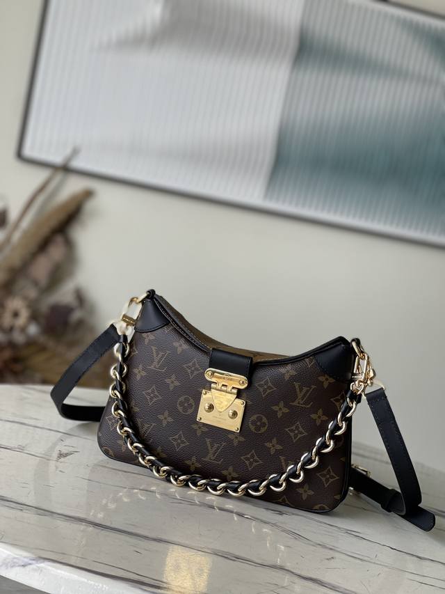 顶级原厂 M46659 本款手袋自品牌档藏馆的经典设计汲取灵感，以 Monogram 与 Monogram Reverse 帆布搭配皮革饰边，惬意而不失考究意味