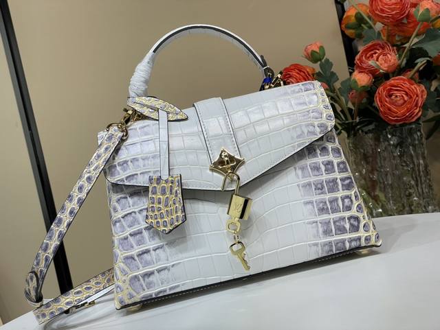 顶级原单复刻独家实拍 Rose Des Vents 手袋 N84713 N84714 白色 渐变鳄鱼纹 本款手袋采用鳄鱼纹皮革，以恰宜尺寸游刃昼夜场合。 Mon