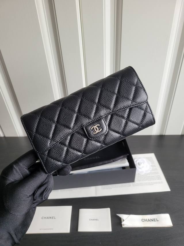 断货回货 Ohanel 原单进口 羊皮和球纹牛皮 三折钱夹 31505尺寸：19*10Cm0241