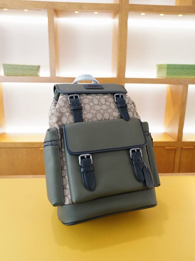Coach 蔻驰 官网同步 高版本 原厂双肩背包 不要错过 全小牛皮制作 品质极好 超大容量 非市面普通货 来自贸易公司的狠货.. 强调一下 原厂 一直是抢爆的