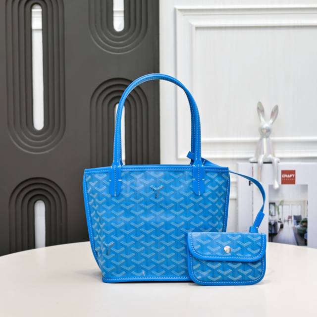 工厂P直销 天蓝 Anjou Mini 小号 迷你 双面包 后期推出的Anjou手袋和Saint Louis的区别就是它真正可以实现双面使用，一面是标志性Goy