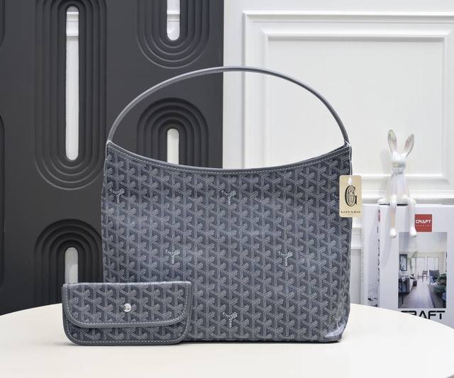 工厂P直销 灰色 Goyard Hobo BohèMe 流浪包腋下包，灵感来自波西米亚流浪的生活哲学，两大王牌Saint Louis Artois系列托特包的综