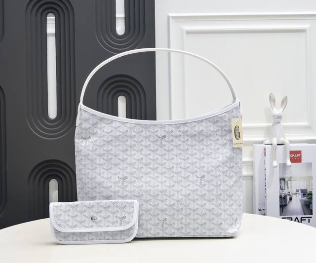 工厂P直销 白色 Goyard Hobo BohèMe 流浪包腋下包，灵感来自波西米亚流浪的生活哲学，两大王牌Saint Louis Artois系列托特包的综