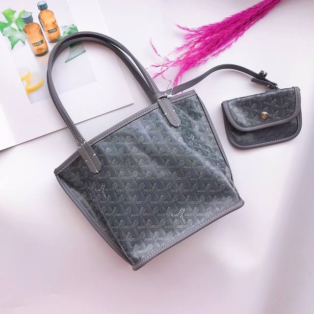 Goyar 戈雅Mini购物袋，狗牙包，超级无敌网红包包，休闲时尚，百搭款，容量大，原版皮，原版五金，尺寸20*10*19.5