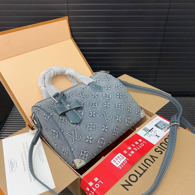 Louisvuitton 路易威登 Speedy 丹宁牛仔布男女通用手提单肩斜挎包 枕头包 经典百搭 实物拍摄 配送防尘袋 礼盒 28 X 19 Cm