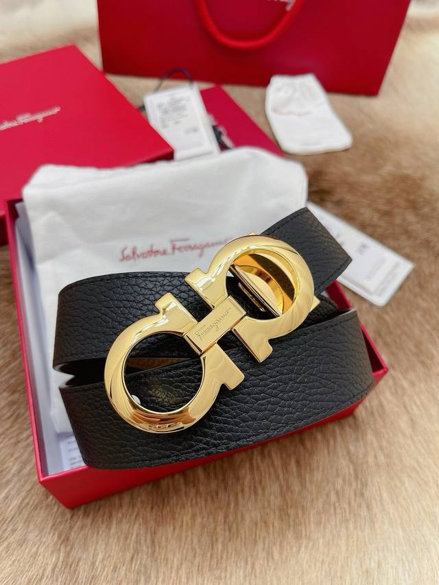 原厂皮 Ferragamo.菲拉格慕 全套包装 支持Nfc扫码 宽度3.5Cm 高级定制款男士皮带 双面进口牛皮 可双面使用 自行选择搭配 真材实料 很有质感