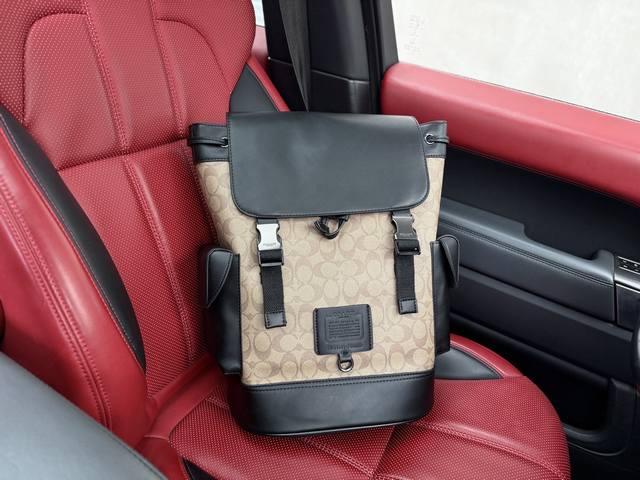 高端货 新款 “ Coach ”蔻驰双肩包 Coach蔻驰双肩包 Rivington 老花帆布配皮 人造革 背包双肩包 大号 男款 卡其色 内设电脑隔层 拉链暗