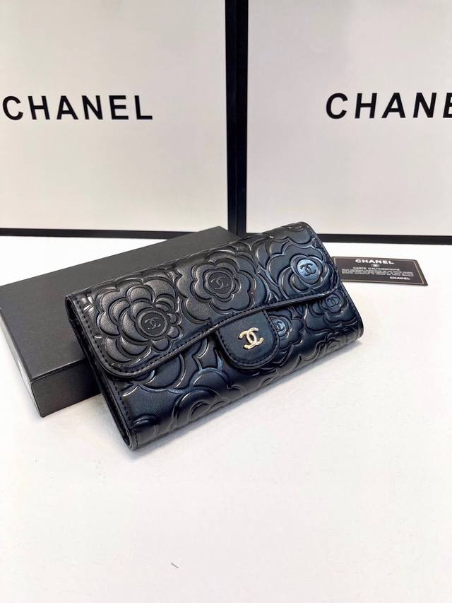 颜色 黑尺寸 19X10香奈儿经典爆款牛皮钱包山茶花一流美妞必备