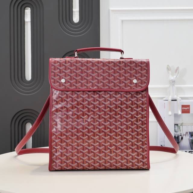 工厂P直销 红色 Goyard Saint Leger折叠背包 Saint Leger包沿袭了Goyard一贯的模设计与功能性原则，内部空间超大Max，配备可拆