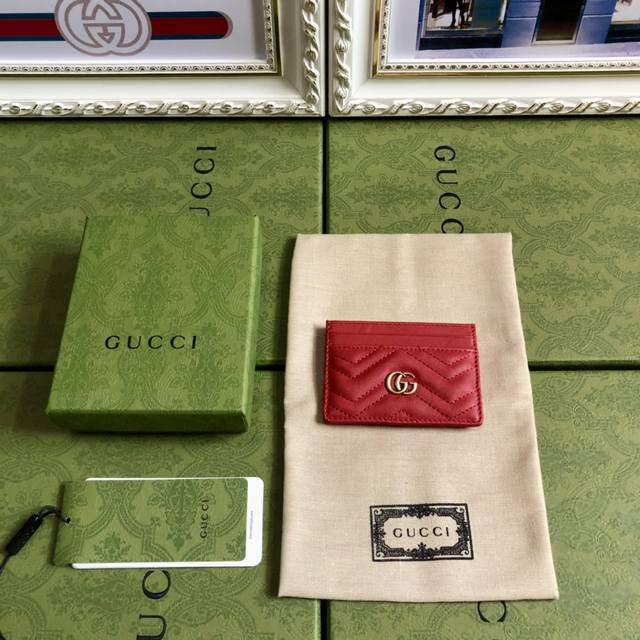 顶配版 配绿盒包装 独家私货 G家顶级货品 原单品质，实物实拍！双G波浪纹小卡包，复古金色金属配件，款号443127奶茶，红色，米白，黑色 人形纹，尺寸:10X