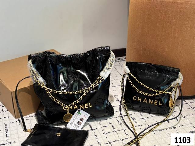 小号 折叠盒尺寸35.33 迷你 折叠盒尺寸22.20 香奈儿 Chanel 22Bag 镂空垃圾袋