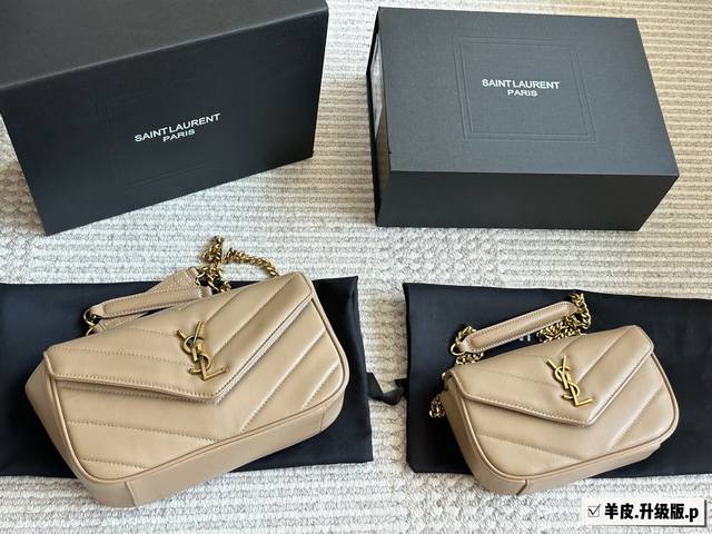 羊皮 Ysl Loulou手袋 圣罗兰25早春Loulou款式强势回归 羊皮信封式手袋饰以人字纹绗缝明缝线 搭配滑动式链带可肩背可斜挎 满足多场合搭配使用需求1