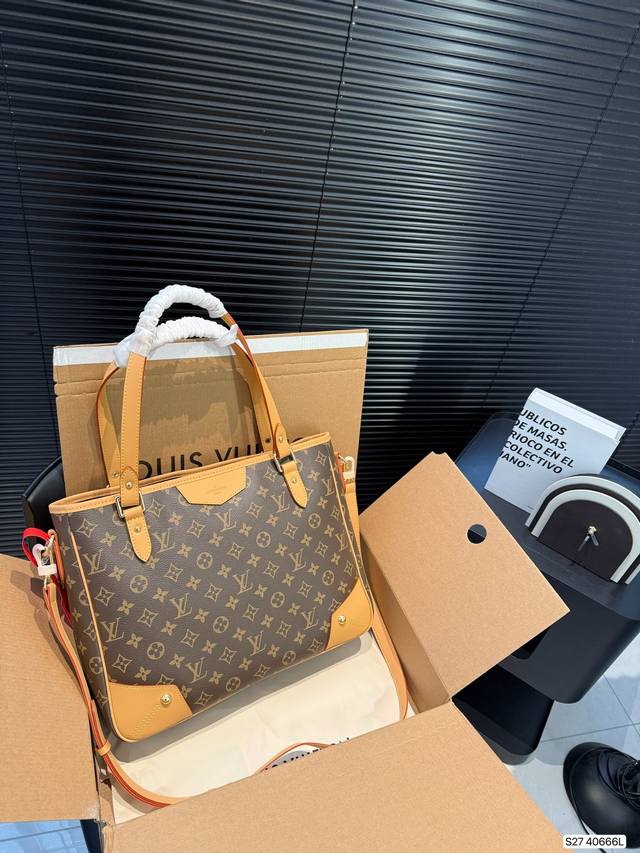 配飞机盒折叠盒子 Lv 托特包 非常能装，实在是通勤利器。平时出门可以当购物袋，容量绝对是可以装很多东西的，这款也是Lv的经典款，而且也是非常百搭的 尺寸：37
