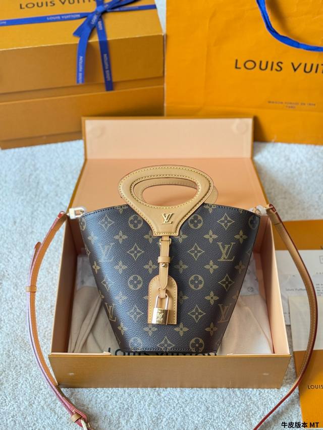牛皮版本 Louisvuitton 25Ss Rivagebb Rivage Bb 手袋老花 Nicolas GhesquièRe 于 2025 春夏秀场呈献