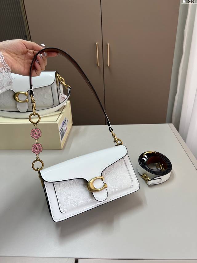 小 蔻驰酒神新品 Quilted Tabby 链条版 Tabby 这你能忍住？？ D-301尺寸20×9 22×11折叠盒