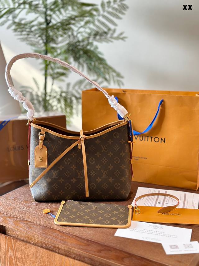 Xx Lv Neverfull火了很多年啦，老花购物袋届也有了新伙伴。Carryall=可以装下你的日常必备物品啦 单肩、腋下、手拎、斜挎，小子包还可以改造哦~
