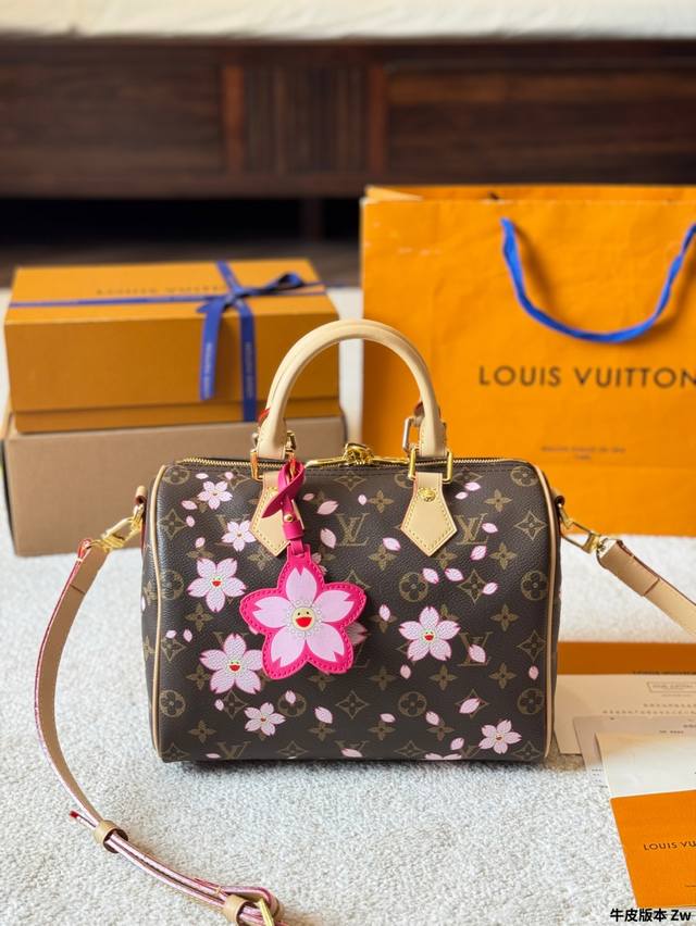 牛皮版本 Lv X 村上隆樱花系列 Speedy 25 枕头包 Lv 新款系列 City Keepal手袋,全网首发 Lv Speedy Nano 枕头包这款R
