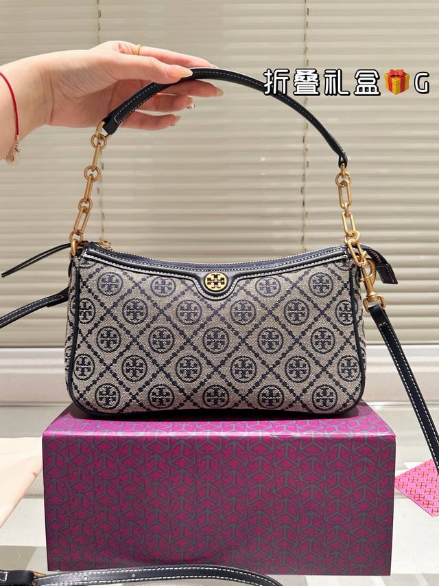 配礼盒 Tory Burch 托里伯奇 腋下包 月牙包 大小适中.原单开模定制 五金内衬镂空Logo 内带产地标进口面料手感质感超级好更耐磨！亮泽五金不褪色 单