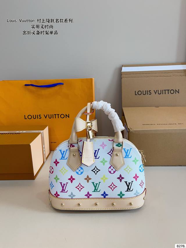 配礼盒 Lv 路易威登 村上隆白三彩 贝壳包 新品系列最新Teddy系列高版本 贝壳包 手感超级好 搭配起来超级美腻 超级推荐 走秀款同步 上身效果好 原版五金 配礼盒 Lv 路易威登 村上隆白三彩 贝壳包 新品系列最新Teddy系列高版本 贝壳包 手感超级好 搭配起来超级美腻 超级推荐 走秀款同步 上身效果好 原版五金