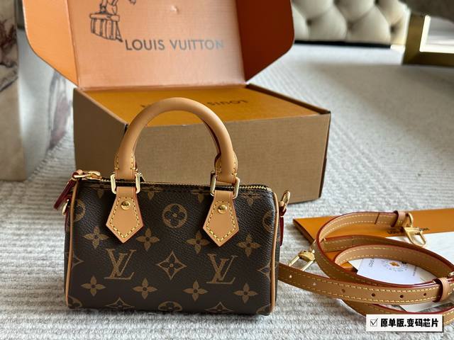 原单版 配盒 Size：16*10Cm L家 Ss Speedy Nano 代购渠道 台湾客定老花+五金+黄皮 肩带可以拆卸和调节长短哦！