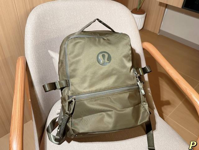 无盒 Lululemon露露乐蒙 Lulu22Lnew Crew双肩背包双肩包 尺寸30×42×16 无盒 Lululemon露露乐蒙 Lulu22Lnew Crew双肩背包双肩包 尺寸30×42×16
