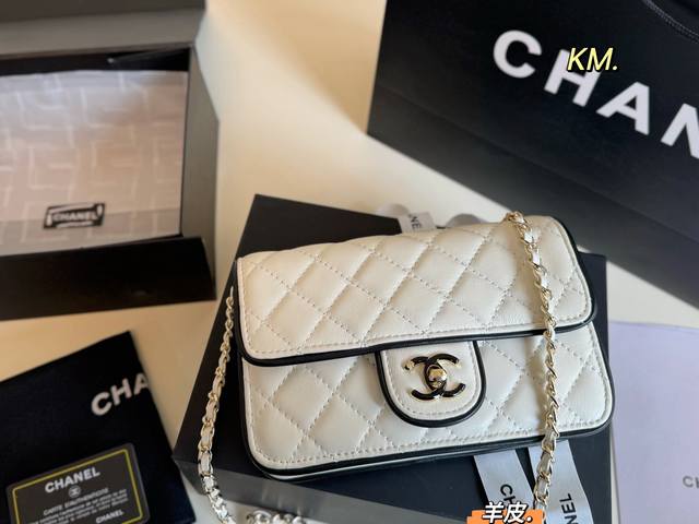 羊皮 折叠盒 Size：20×13 Chanel 香奈儿25P新款Woc漫画系列链条包 新款发财包，菱格设计皮穿链 卡位多，隔层，多种背法～ 时髦精致小巧，复古