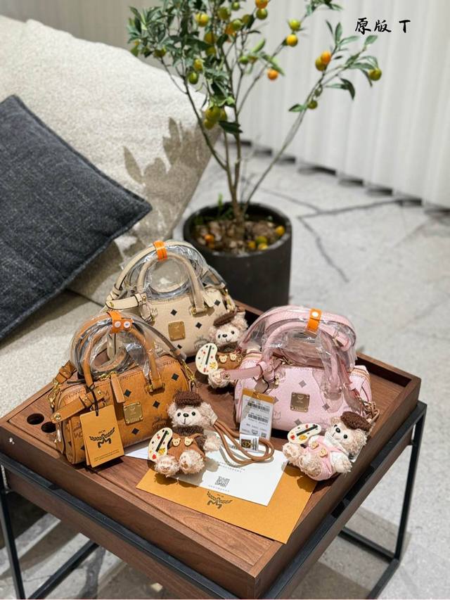 挂件20 原单顶级 青岛代工 Mcm 原单茶金 Mini Nano 枕头包 Mcm Ss21 Mini Nano 枕头包 可爱到爆炸 青岛原厂，可单肩，斜挎，手