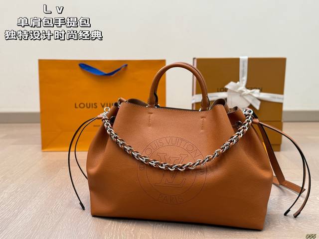 Lv新款单肩包手提包 独特设计 时尚又经典 超级百搭 日常通勤皆可 上身又A又飒 尺寸33 24