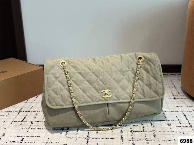 Chanel香奈儿 25Ccf牛仔Bag 手感超级好 原版五金 超级大牌 以华丽高贵的外形成为当下最炙手可热之作人手必备，明星热捧，精匠之作。尺寸：45