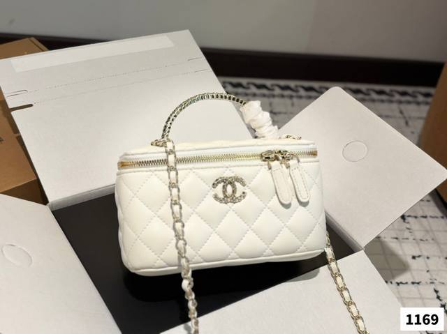 配折叠盒飞机盒 升级品质 Size：17.11Cm Chane 香奈儿 手柄化妆小盒子 出街打开能补妆 关上能拗造型