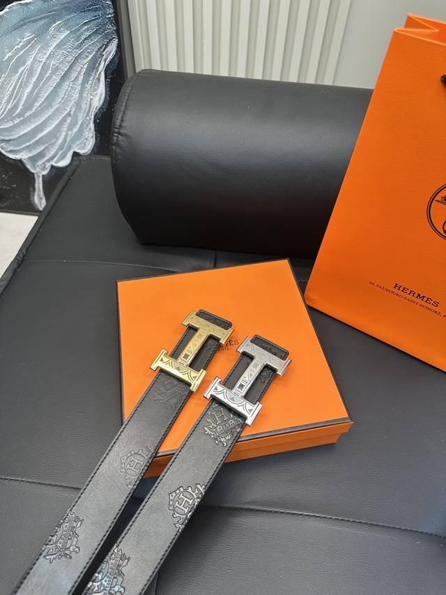 升级版 爱马仕！ ！高版本！！全钢带头！ 腰带 嘿哈 原单牛皮皮带～热门款 皮带里面最火的啦～质量很好 全套包装！五金绝对不褪色 皮带头和专柜一样的哦～ 配礼盒