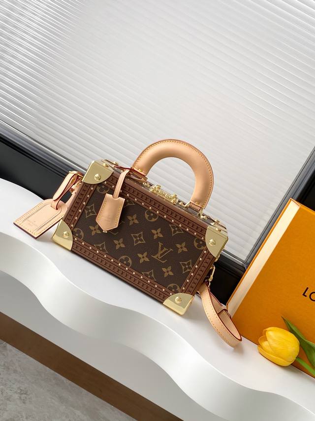 动态芯片 顶级原单加强版 M45673老花 盒子包 Valisette Tresor 手袋硬箱 在 春夏系列中，女装艺术总监 Nicolas GhesquièR