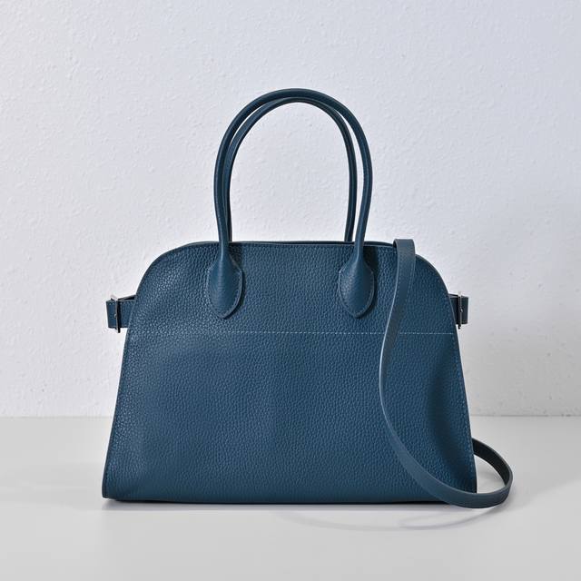 现货出 The Margaux 新12系列 断货王 Margaux 新尺寸出啦手提包也太软糯了叭！光面皮 简直就是又酷又高级 时尚而不枯燥的简约设计 小牛皮打造