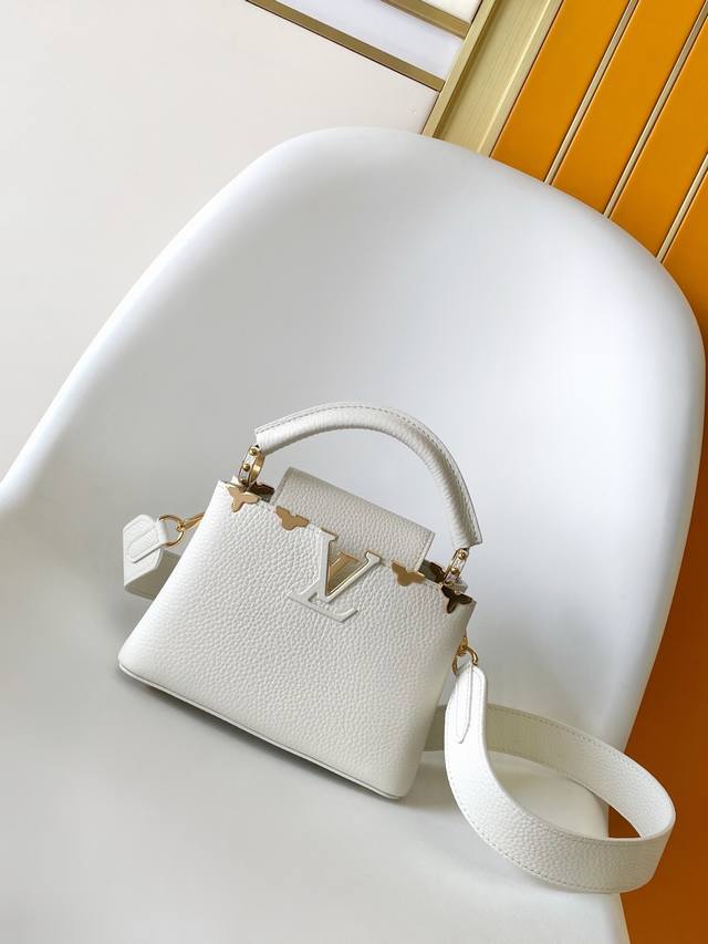 210C01 芯片 M56669白色M25231蓝色M56669黑色 M24567灰色 顶级原单 原厂皮 M56071此款 Capucines 迷你手袋由 Ta