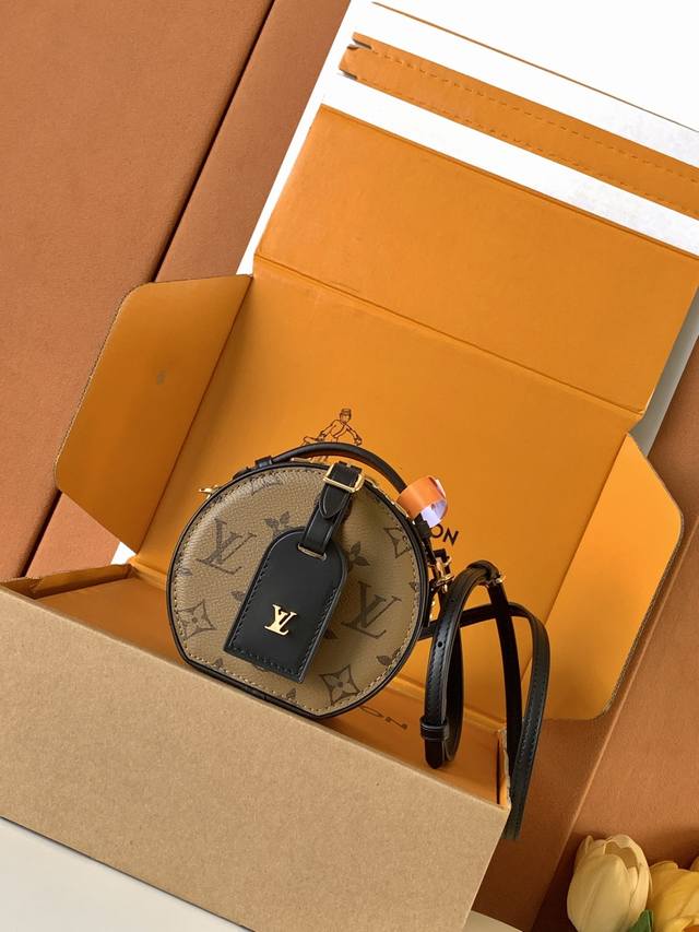 独家首发型号：M68276 特级全钢 Mini Boite Chapeau手袋皮料是正品代工厂p意大利A级皮料，专柜同步变码芯片，是在于品质、全钢五金、面料、手