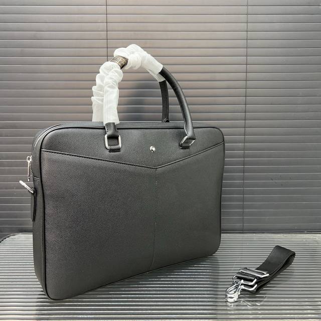 Montblanc 万宝龙 Montblanc 匠心系列手提包男包 男士公文包电脑包 经典百搭 实物拍摄 原厂原版面料 高端品质 配送防尘袋 28 X 38 C