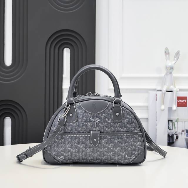 工厂p直销 灰色 保龄球Mini 中古保龄球包Vintage Mini绝版限量老花复古保龄球，经典又精致，可爱又有点酷酷的，盐甜，双拉链袋口拿取方便，杨幂同款，