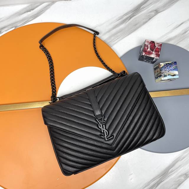 Monogram College# 黑色黑扣_32Cm 来咯来咯，它真的来咯！Y家的元老级经典款原厂皮版本终于来了！推出至今依然火爆，经久不衰！时尚达人人手一只