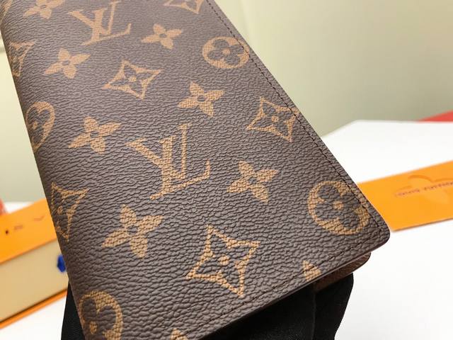 Nfc动态芯片版 顶级原单 全钢五金 Brazza 钱夹 M66540 老花 西装夹长夹 原厂海外特供 专货 这款Monogram帆布制作的Brazza钱包散发