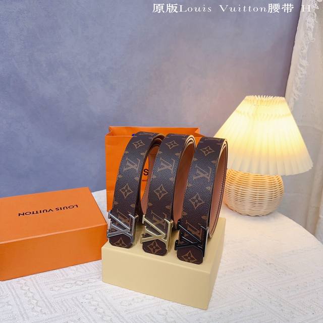 原版品质打孔 品牌：路易L家 男款 颜色：咖花 扣头：金 银 黑 扣头：原版精品纯铜五金扣头 带身：原版牛皮 尺寸：宽约：3.8Cm 长约：95Cm-125Cm