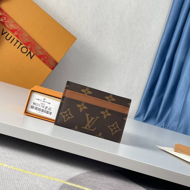 工厂p价 海外原单M62170老花独家实拍！此款采用全新Monogram Eclipse涂层帆布材质的卡片夹风格靓丽而时髦，体积小巧，可轻松收入口袋中。配有中央
