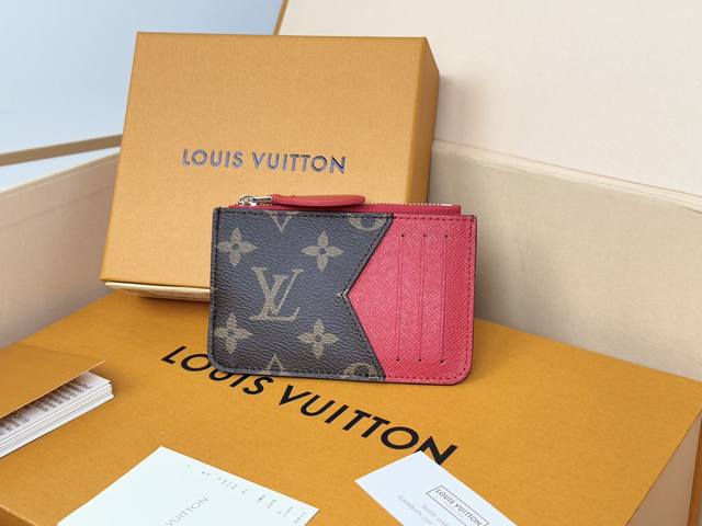 工厂p价 顶级原单 M12382红色 M12386 M12384 M12382 M12385 12383颜色如图所示 “彩色狂热”系列的新作，与本季相称的生动更