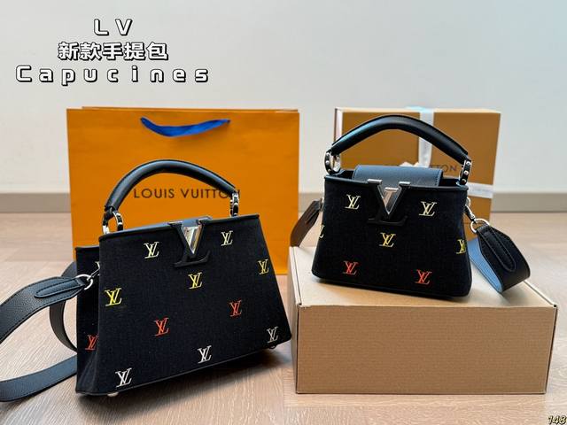 Lv新款手提包 Capucines