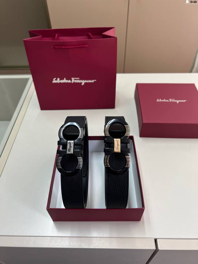 菲拉格慕 男士牛皮腰带 D-29全套包装+手提袋