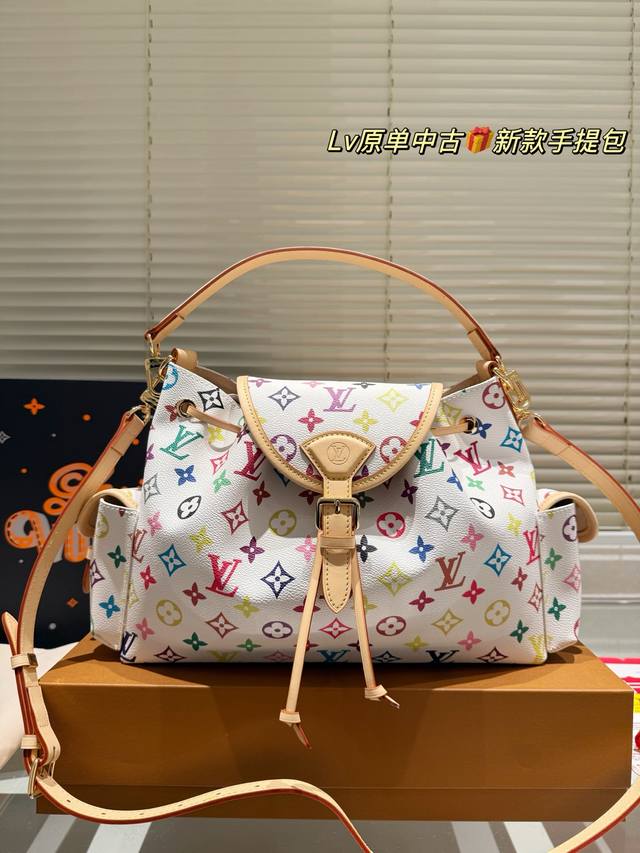 Lv新品 25年秋冬走秀最新款 手提斜挎都超大容量 原单品质 牛皮全套包装 尺寸32.23