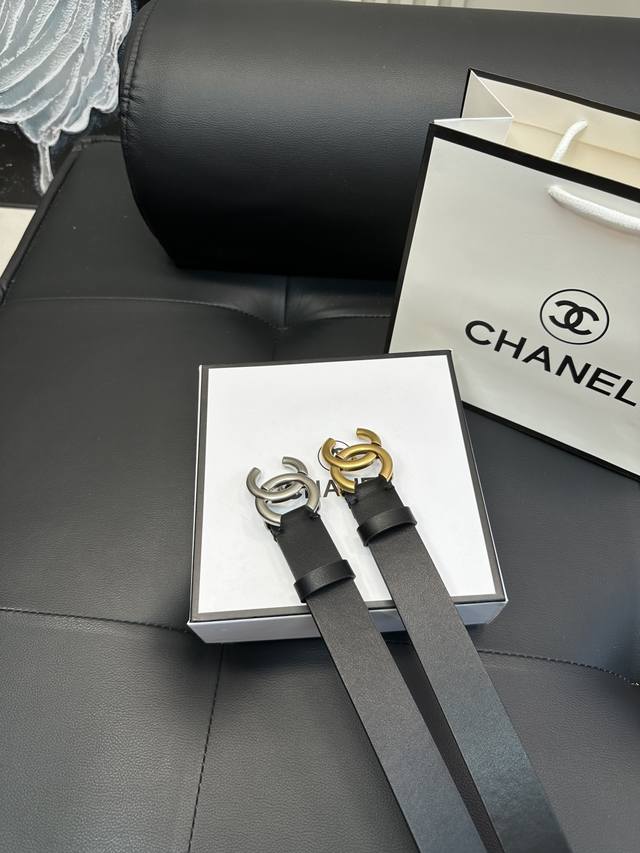 升级版 香奈儿! !高版本!!全钢带头! 腰带 嘿哈 原单牛皮皮带~热门款 皮带里面最火的啦~质量很好 全套包装!五金绝对不褪色 皮带头和专柜一样的哦~ 配礼盒 升级版 香奈儿! !高版本!!全钢带头! 腰带 嘿哈 原单牛皮皮带~热门款 皮带里面最火的啦~质量很好 全套包装!五金绝对不褪色 皮带头和专柜一样的哦~ 配礼盒